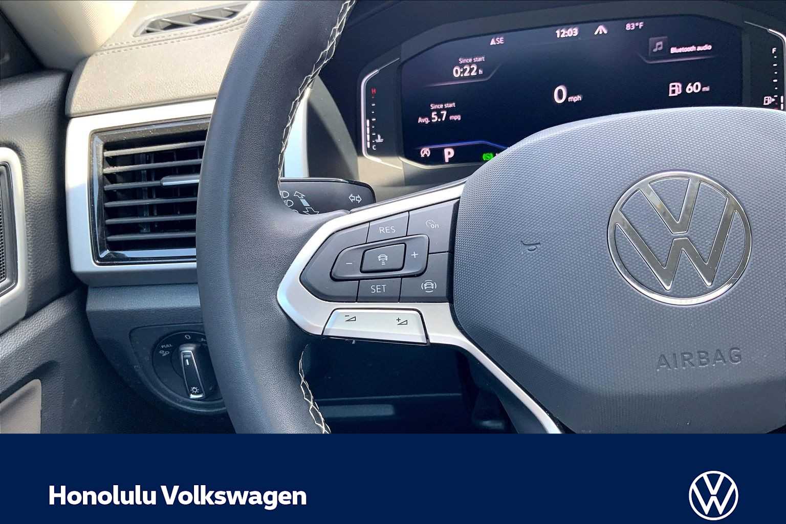 Thumbnail: 2023 Volkswagen Atlas - 24