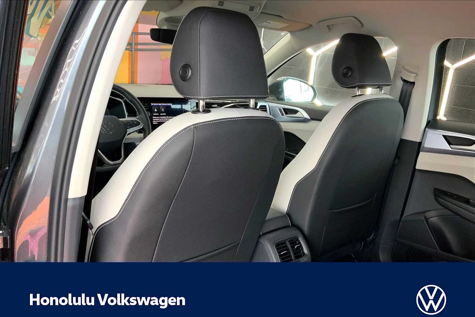 Thumbnail: 2026 Volkswagen Taos - 12