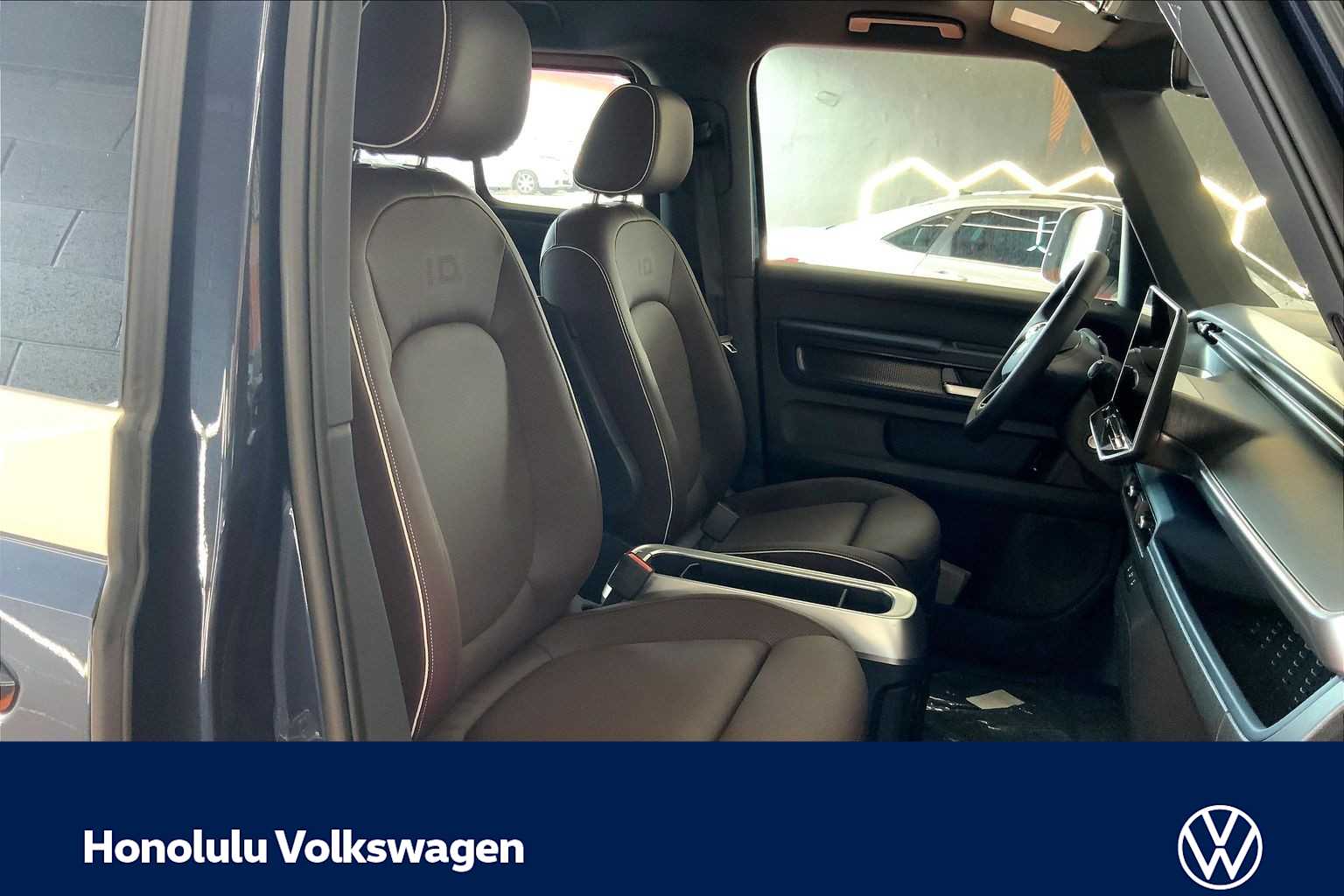 Thumbnail: 2025 Volkswagen ID.Buzz - 13