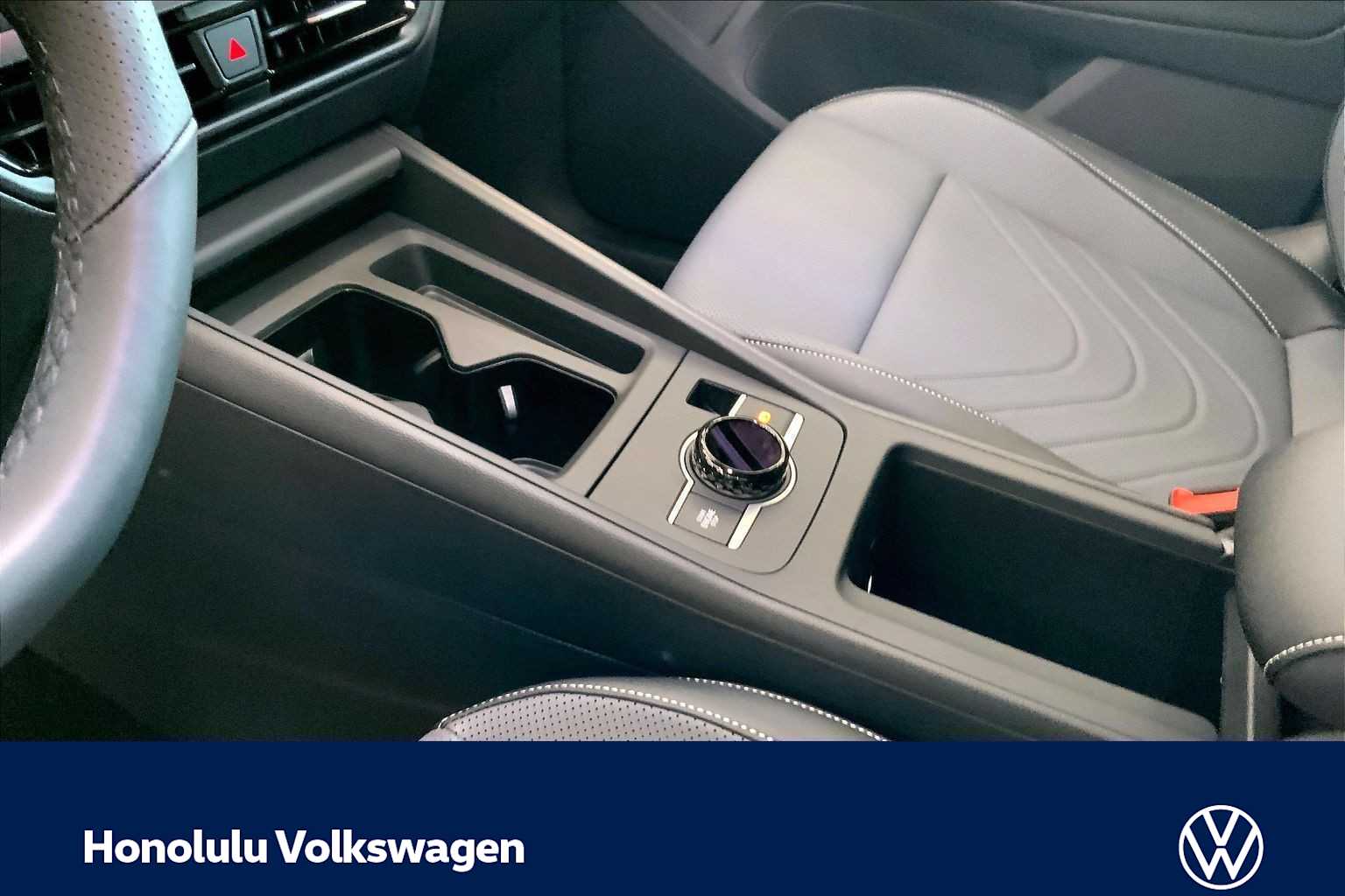 Thumbnail: 2026 Volkswagen Tiguan - 17