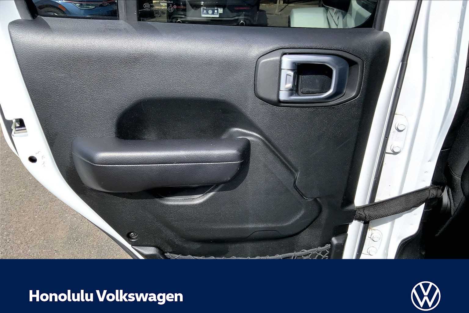 Thumbnail: 2020 Jeep Wrangler - 23