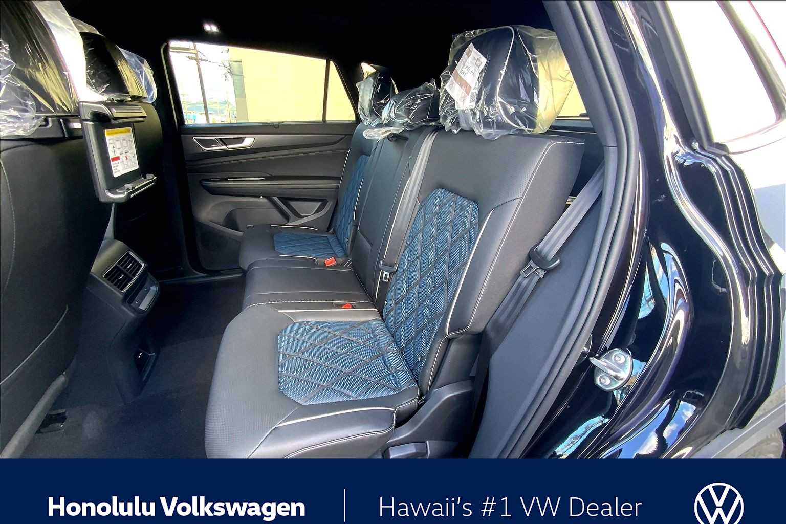 Thumbnail: 2026 Volkswagen Atlas - 13