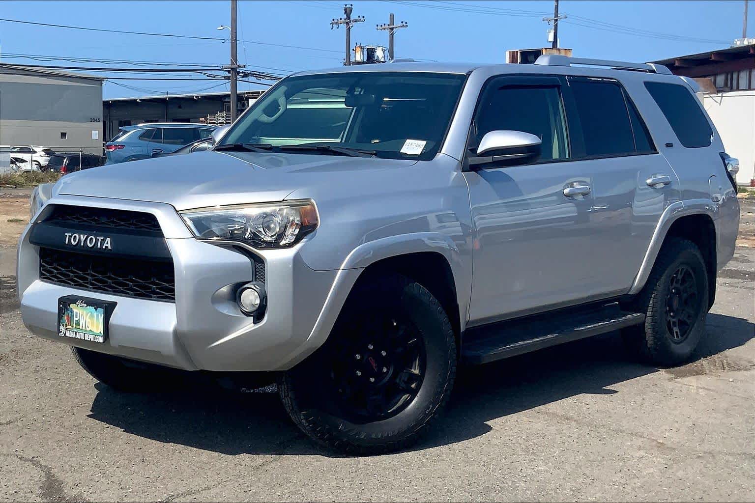2017 Toyota 4Runner SR5 V6's photo