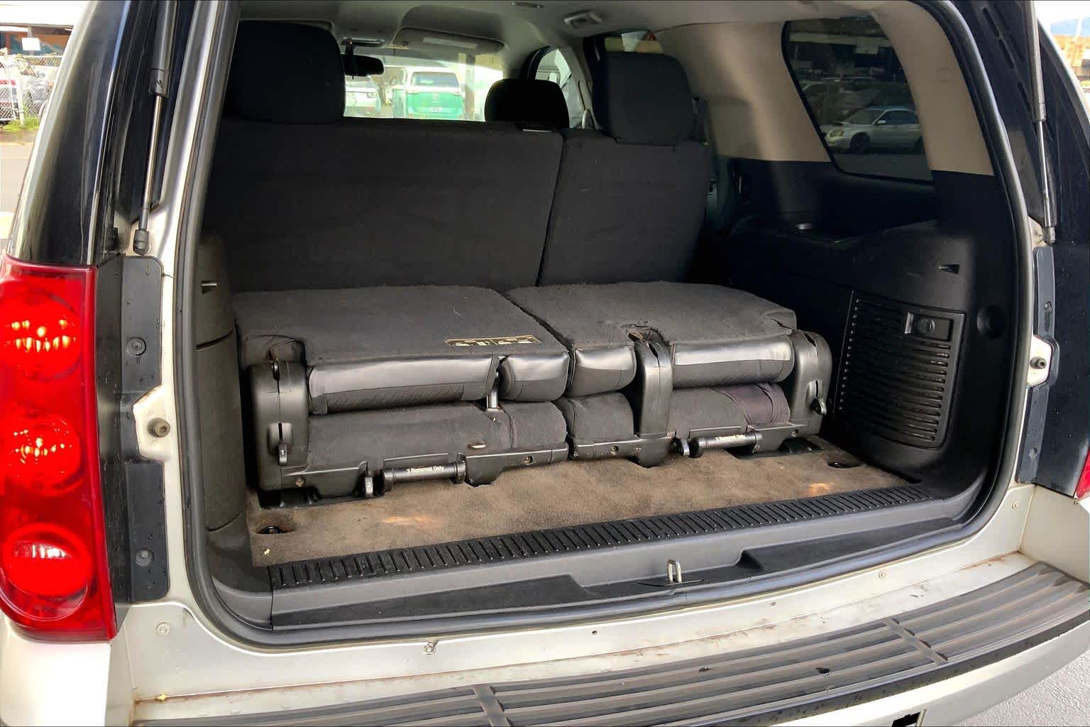 Thumbnail: 2011 GMC Yukon - 18