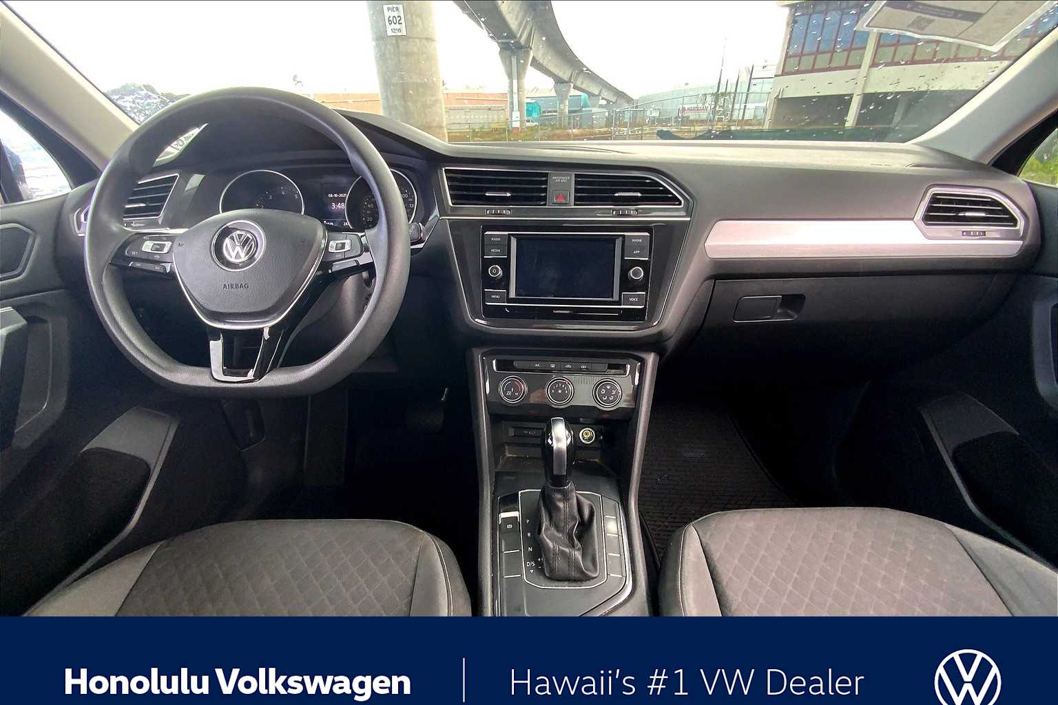 Thumbnail: 2021 Volkswagen Tiguan - 9