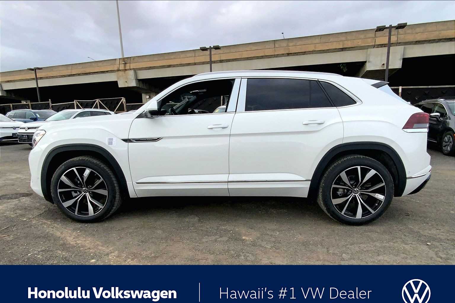 Thumbnail: 2026 Volkswagen Atlas - 3