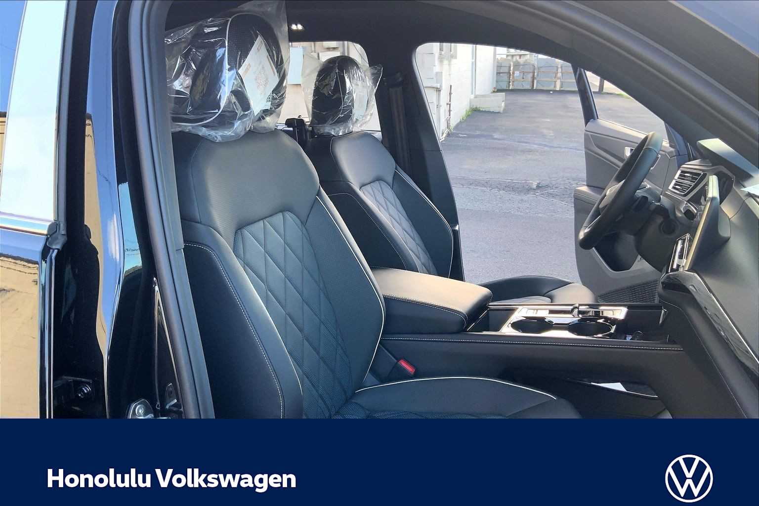 Thumbnail: 2026 Volkswagen Atlas - 14