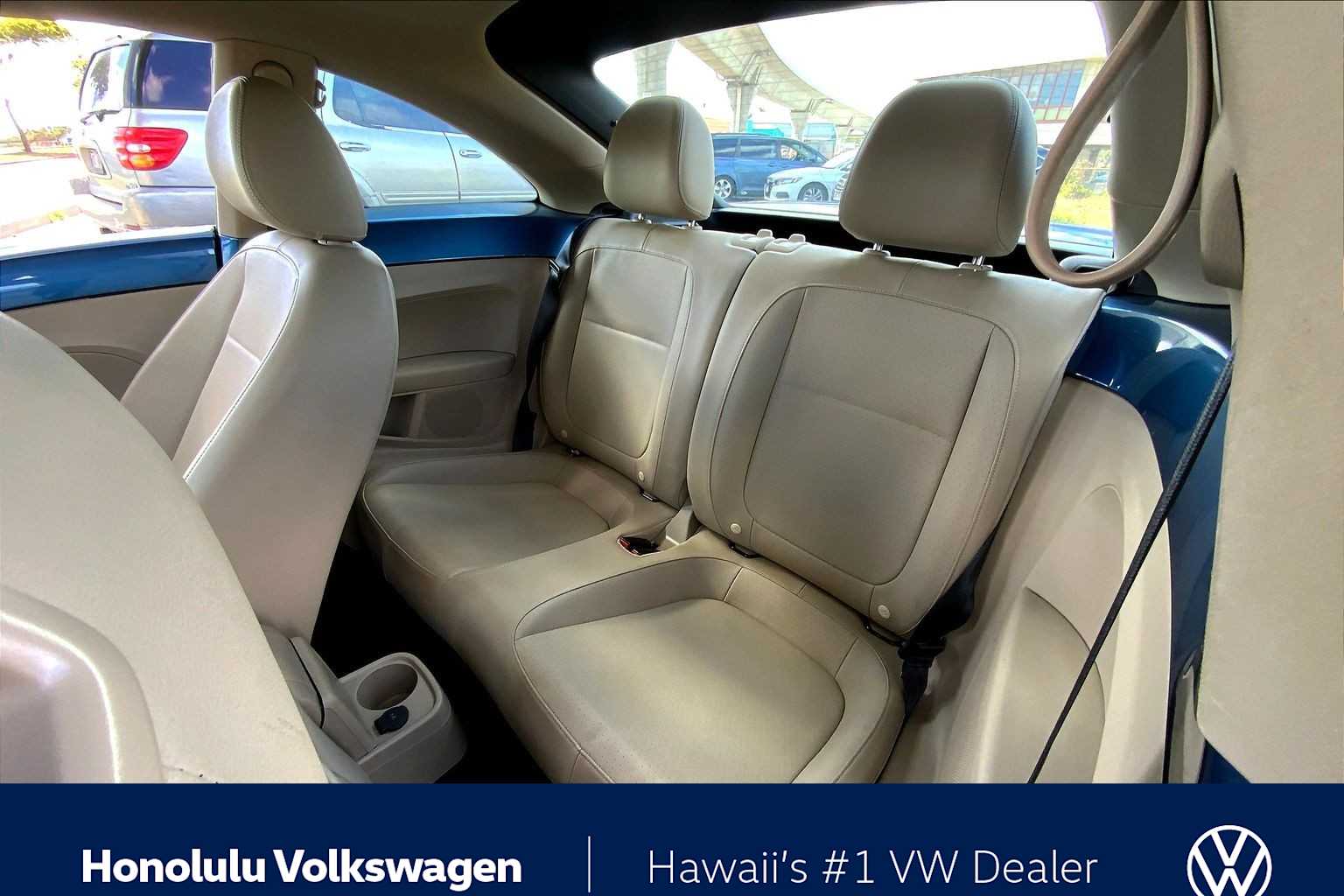 Thumbnail: 2019 Volkswagen Beetle - 27