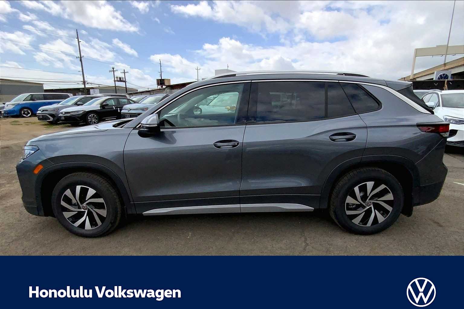 Thumbnail: 2026 Volkswagen Tiguan - 3