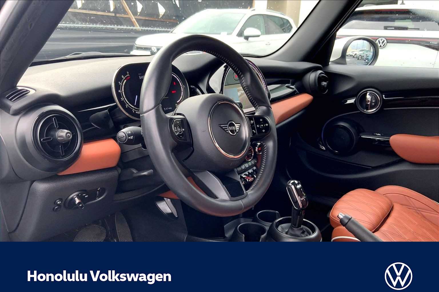 Thumbnail: 2023 MINI Cooper Hardtop - 2