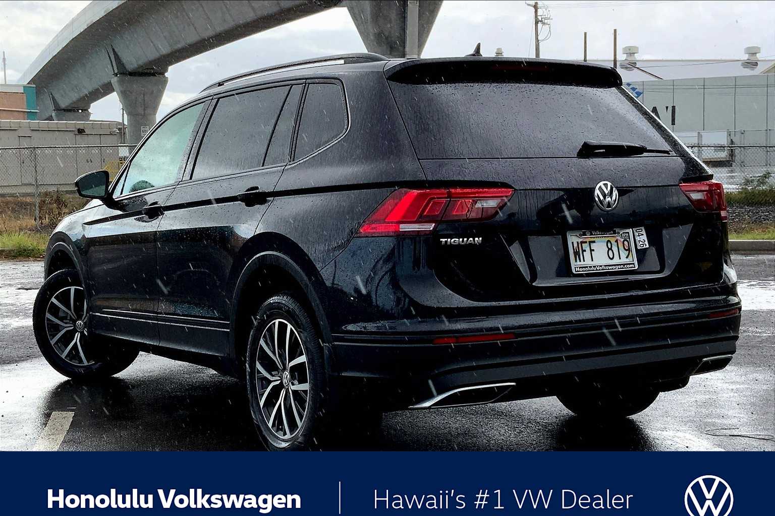 Thumbnail: 2021 Volkswagen Tiguan - 4