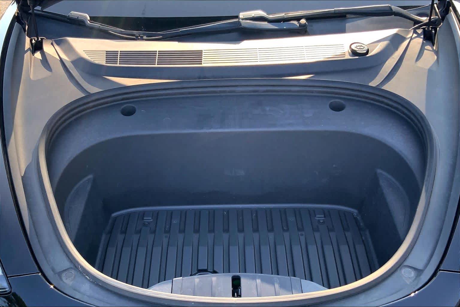 Thumbnail: 2021 Tesla Model 3 - 9