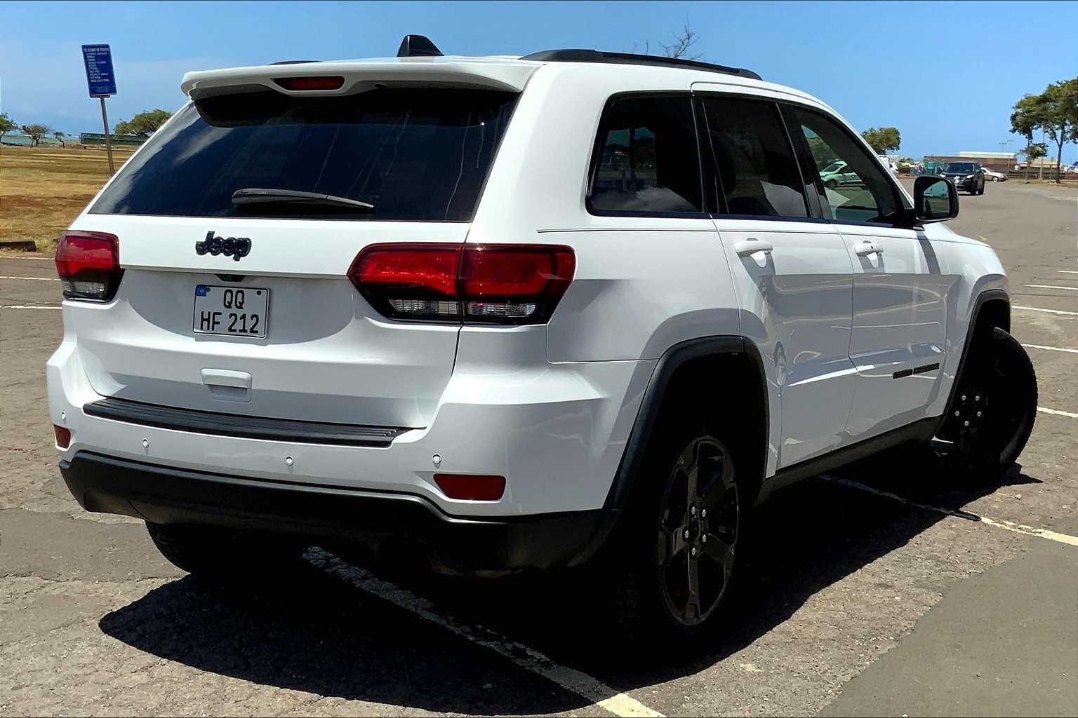 Thumbnail: 2019 Jeep Grand Cherokee - 21