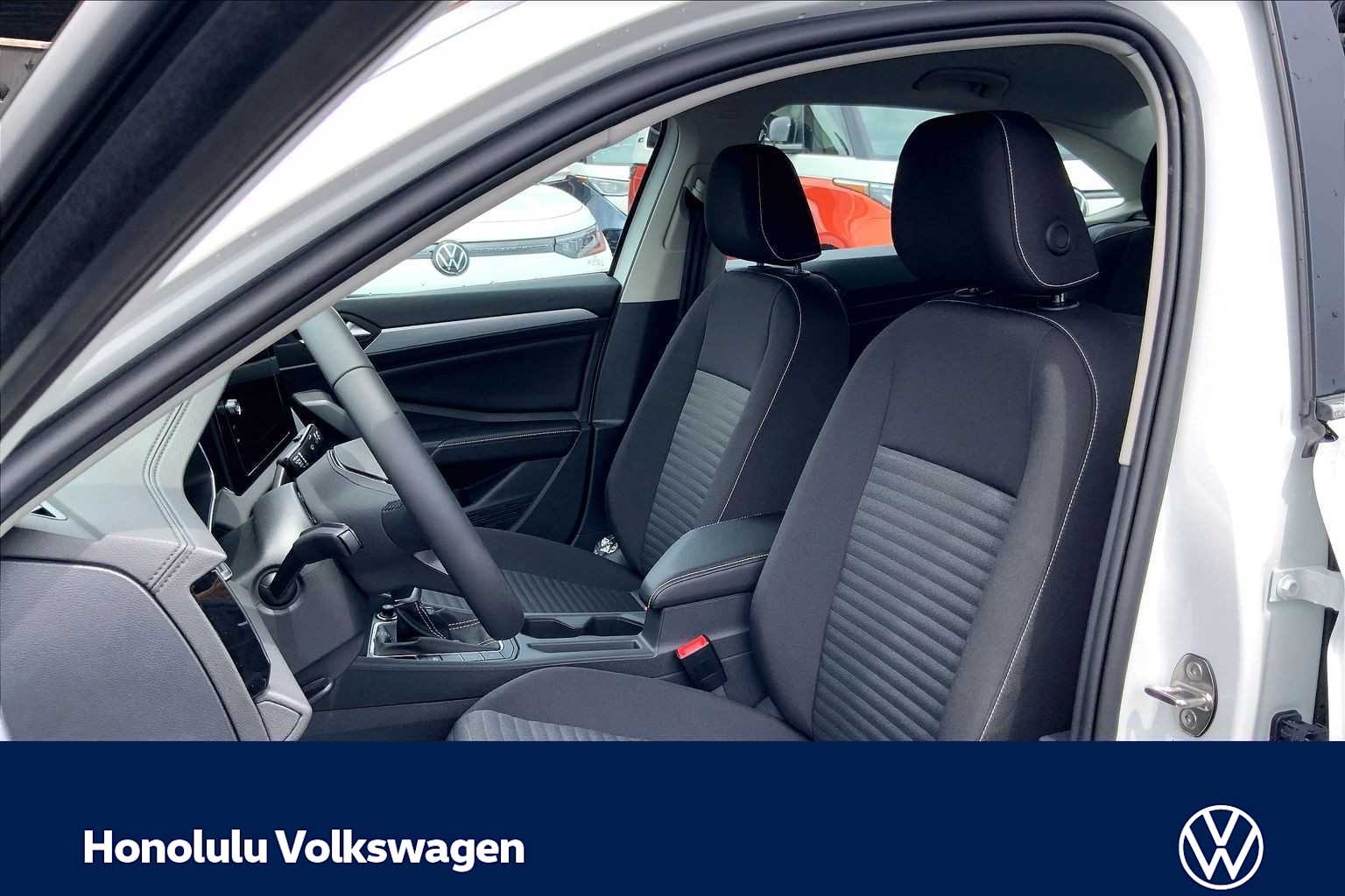 Thumbnail: 2026 Volkswagen Jetta - 11