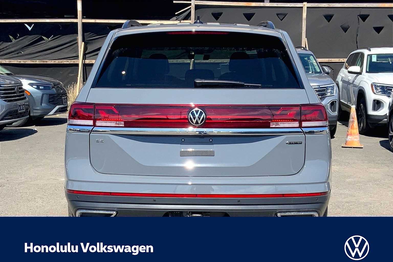 Thumbnail: 2026 Volkswagen Atlas - 5