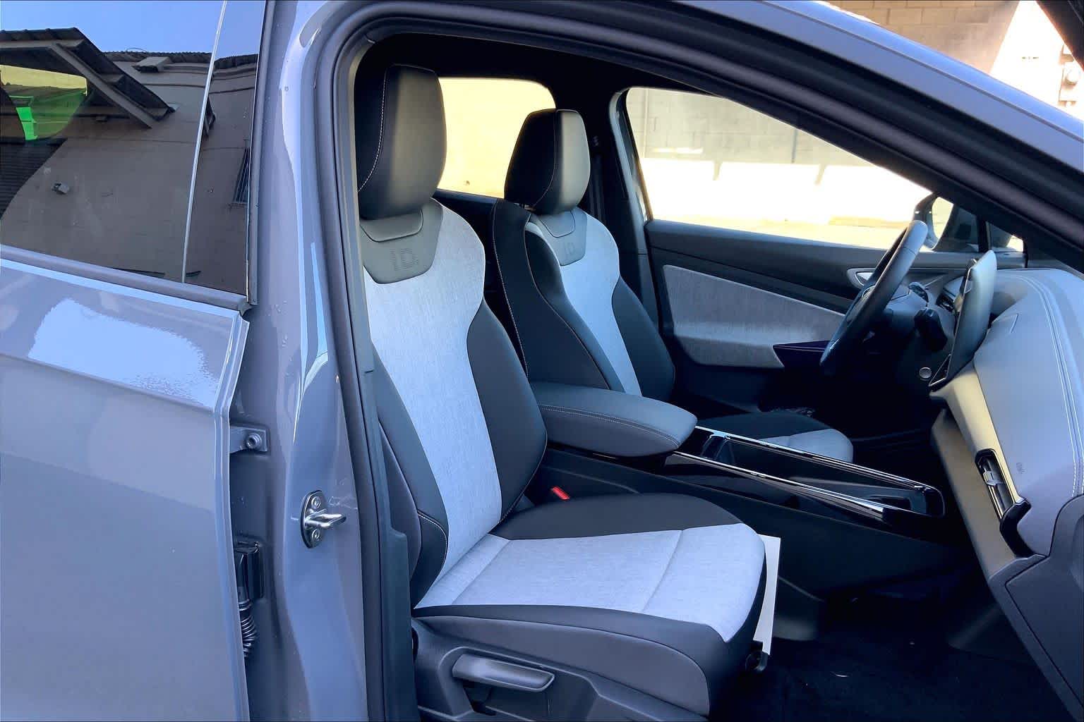 Thumbnail: 2026 Volkswagen ID.4 - 14