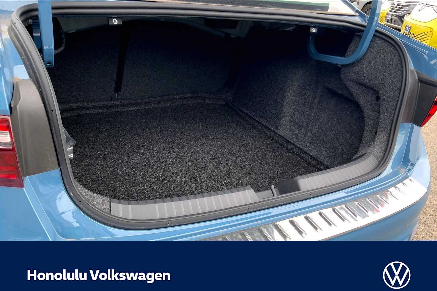 Thumbnail: 2026 Volkswagen Jetta - 19
