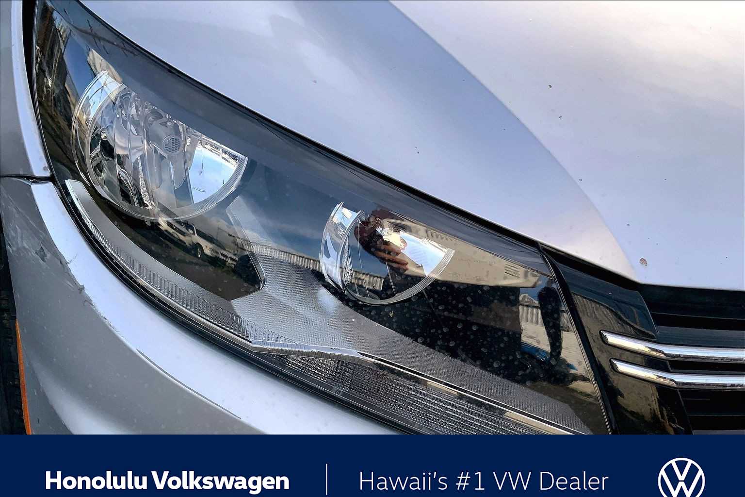 Thumbnail: 2013 Volkswagen Tiguan - 29