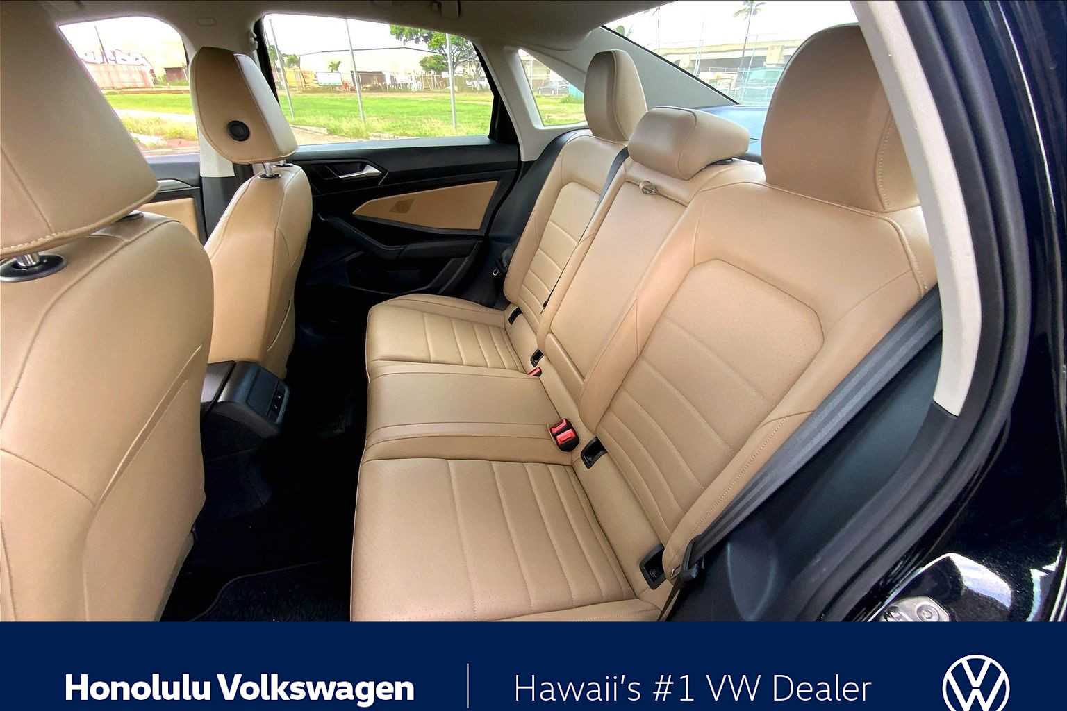 Thumbnail: 2021 Volkswagen Jetta - 28