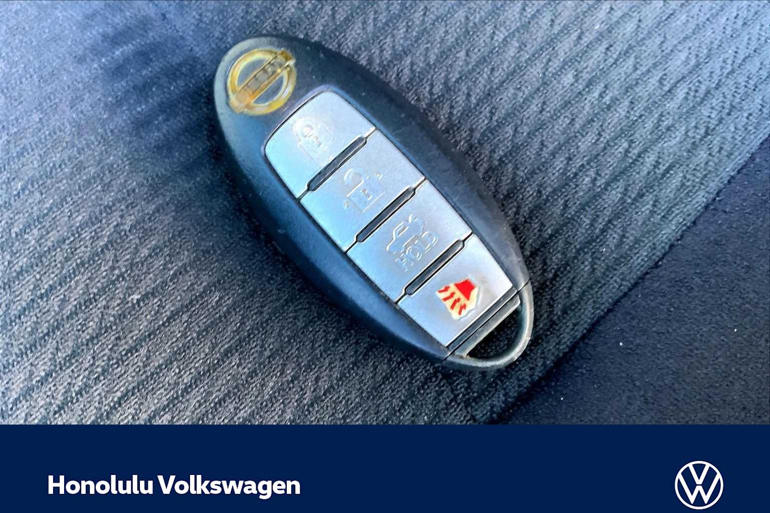 Thumbnail: 2013 Nissan Altima - 18