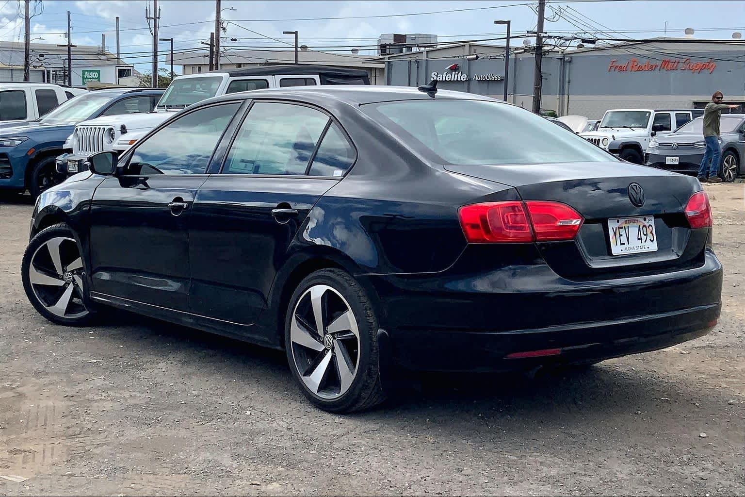 Thumbnail: 2014 Volkswagen Jetta - 4