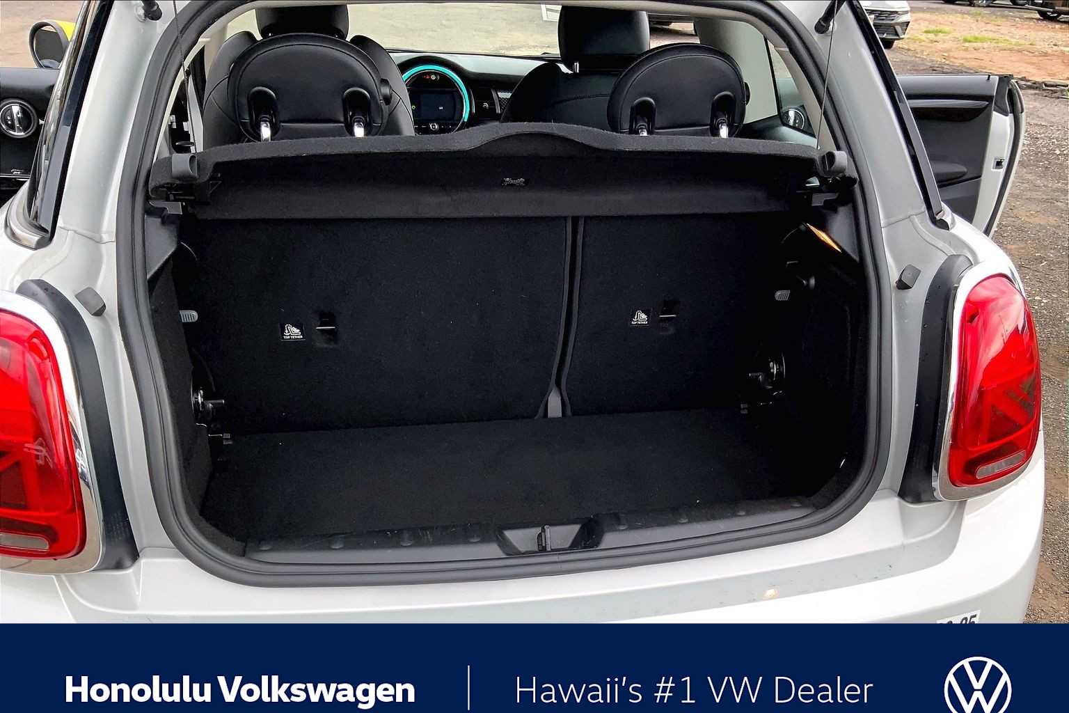 Thumbnail: 2021 MINI Cooper Hardtop - 16