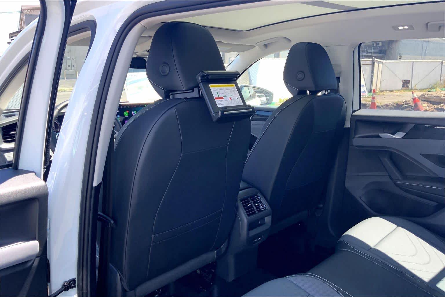 Thumbnail: 2026 Volkswagen Tiguan - 12