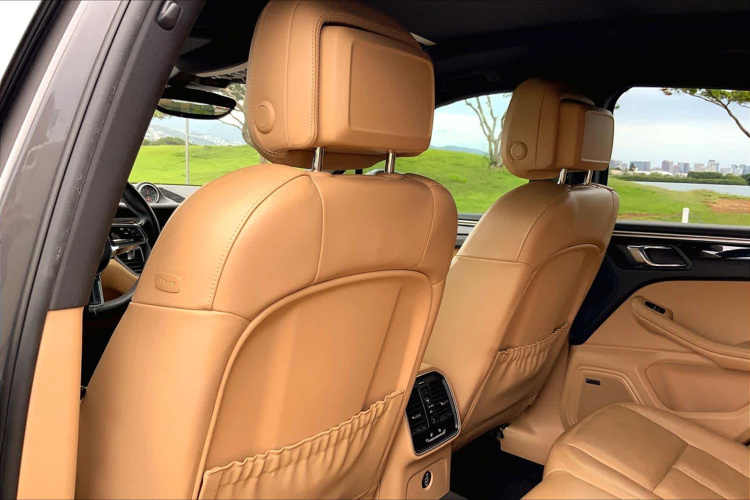 Thumbnail: 2018 Porsche Macan - 12