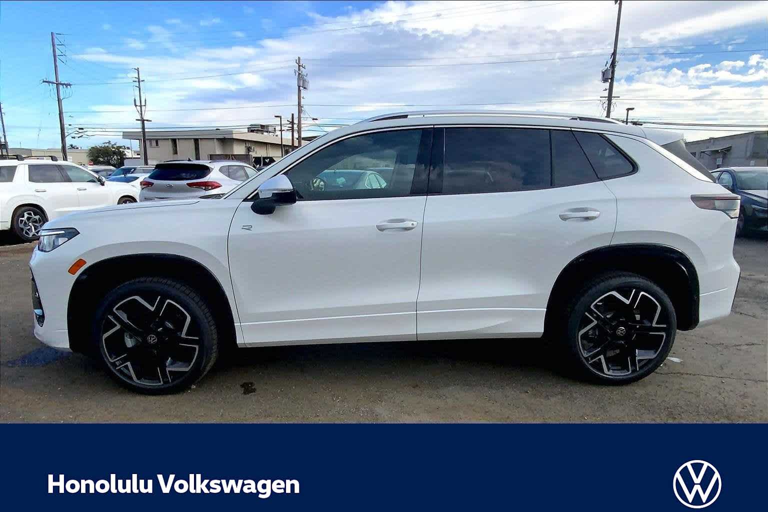 Thumbnail: 2026 Volkswagen Tiguan - 3