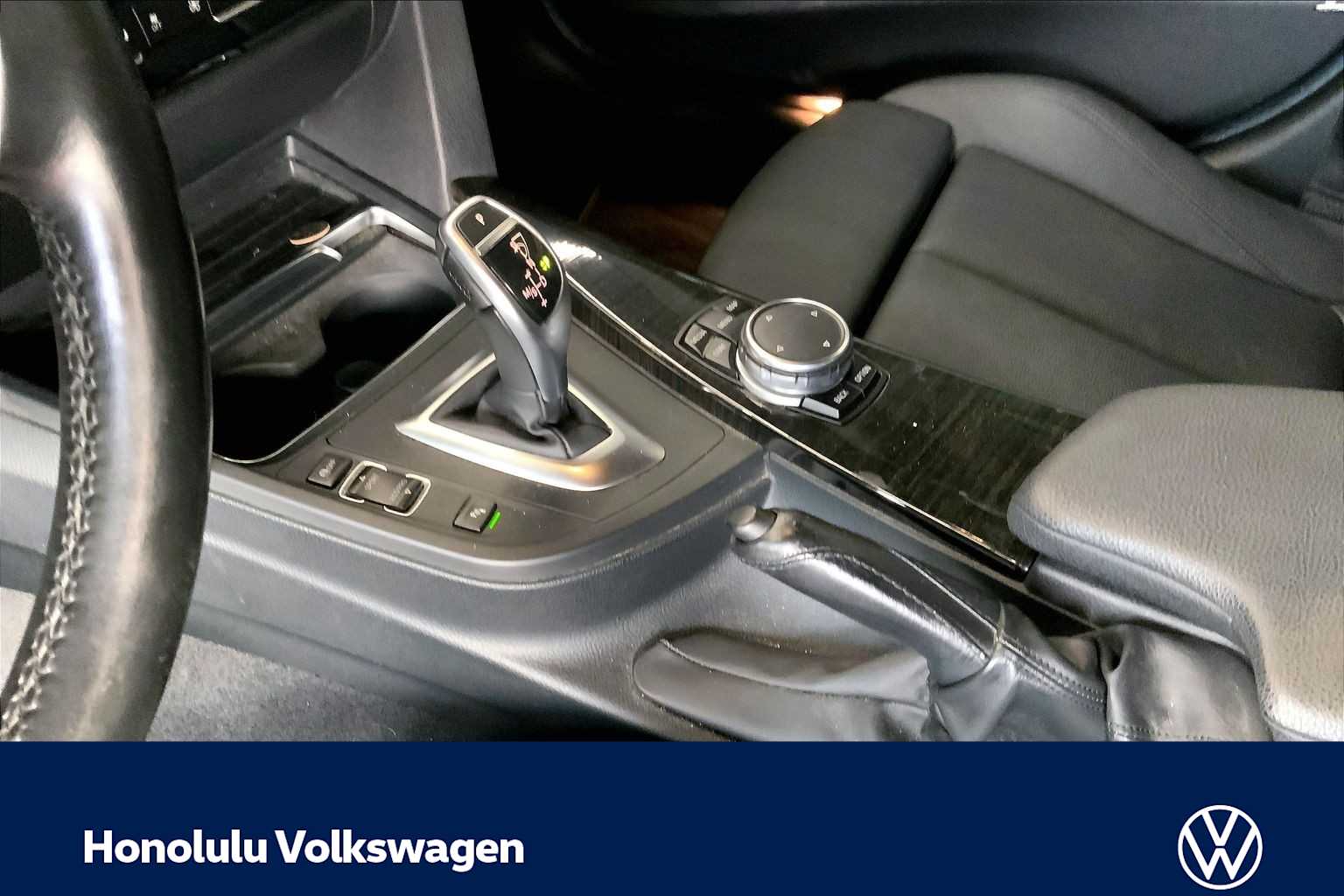 Thumbnail: 2017 BMW 3 Series - 15