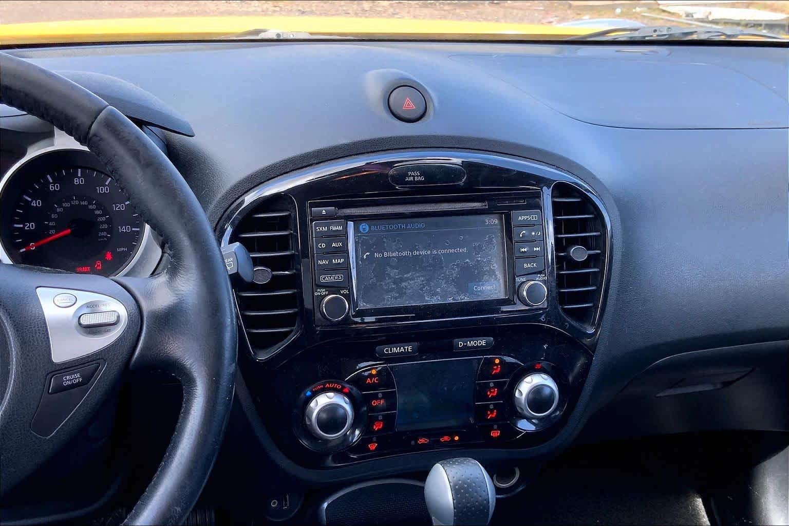 Thumbnail: 2015 Nissan Juke - 15