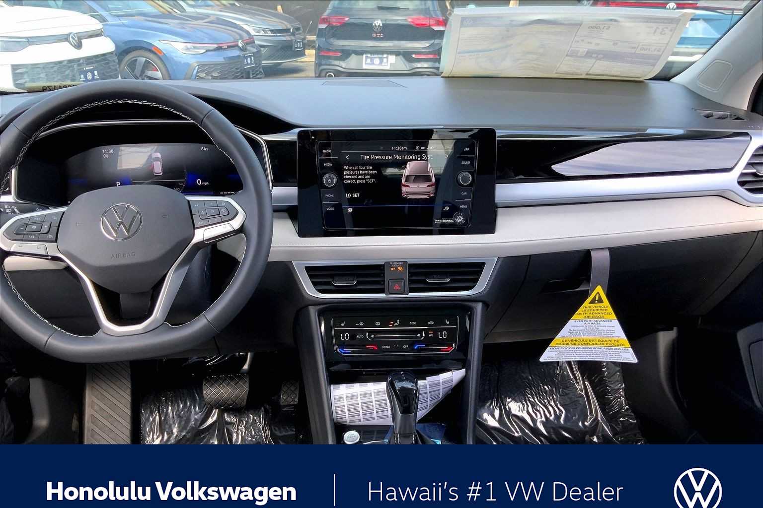 Thumbnail: 2025 Volkswagen Taos - 16