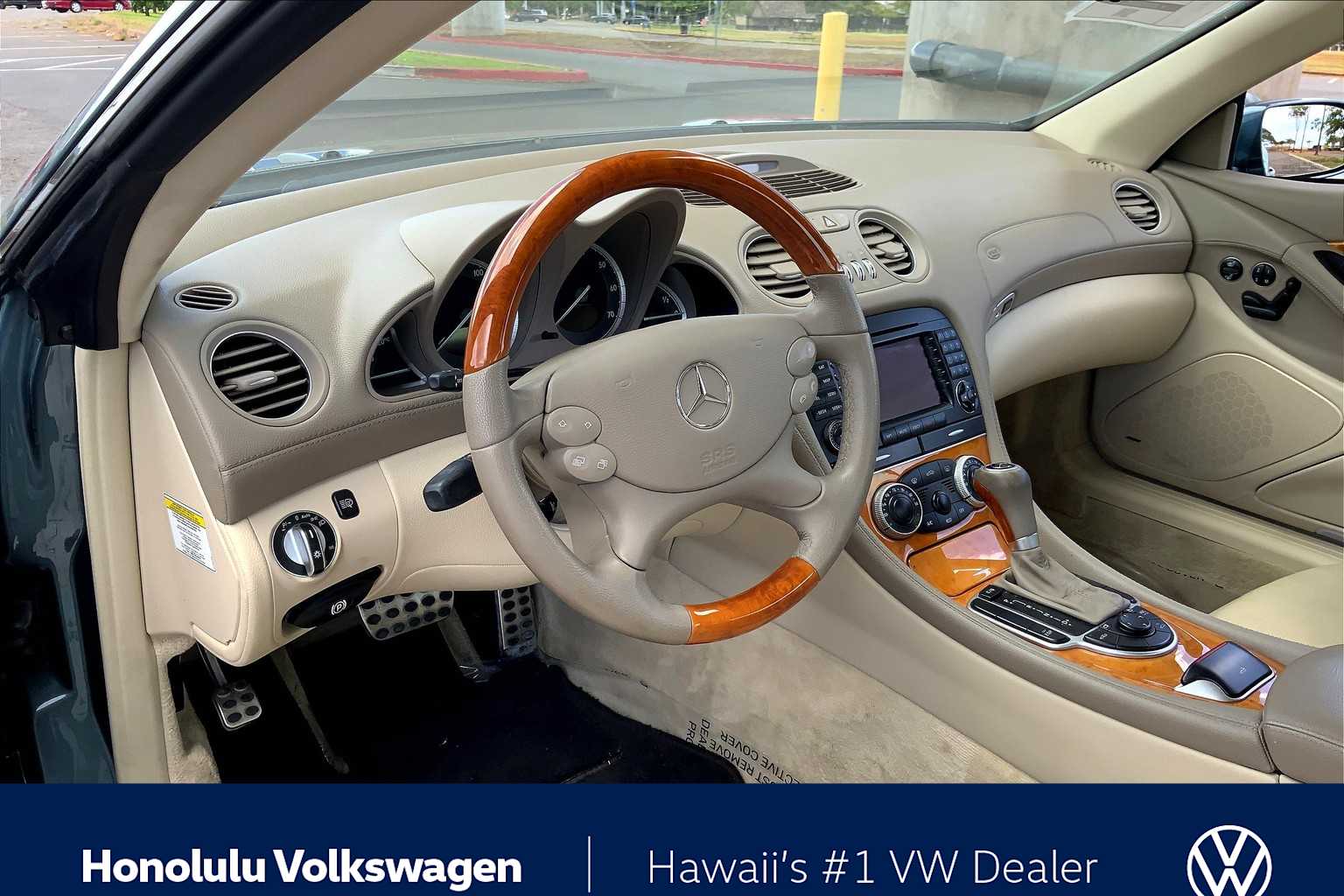 2006 Mercedes Benz SL 500 photo 2