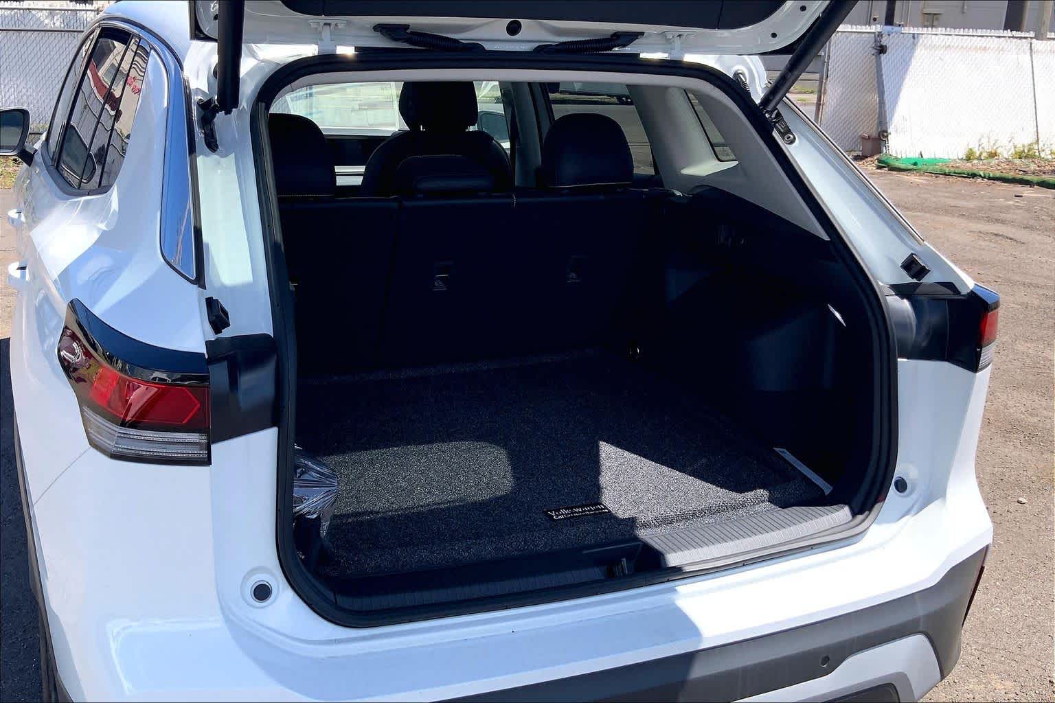 Thumbnail: 2026 Volkswagen Tiguan - 19