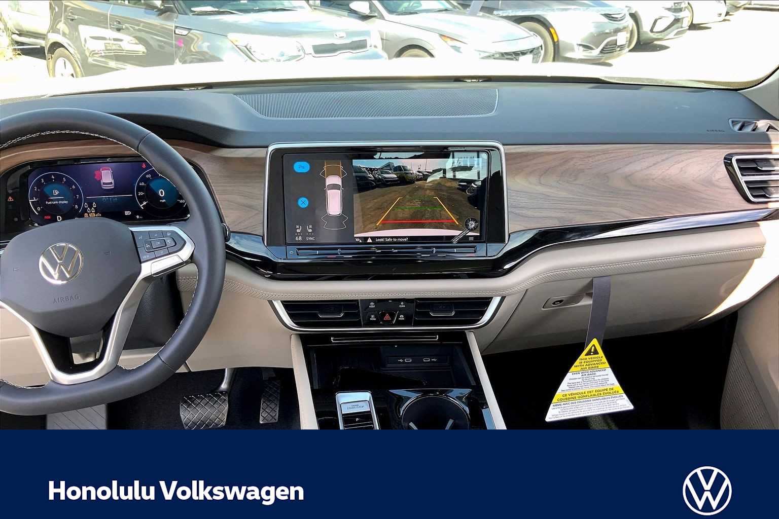 Thumbnail: 2026 Volkswagen Atlas - 16