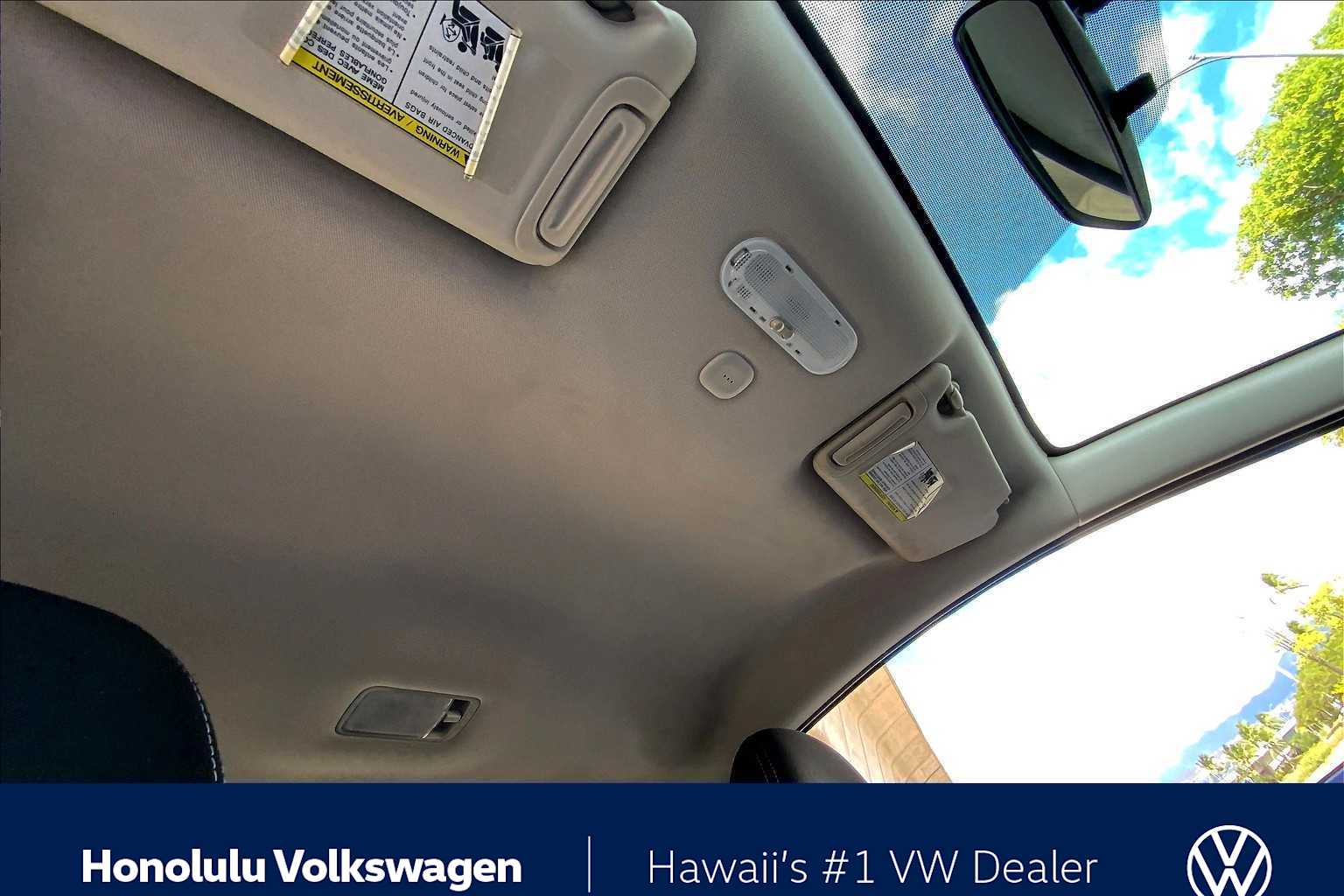 Thumbnail: 2015 Nissan Versa Note - 29
