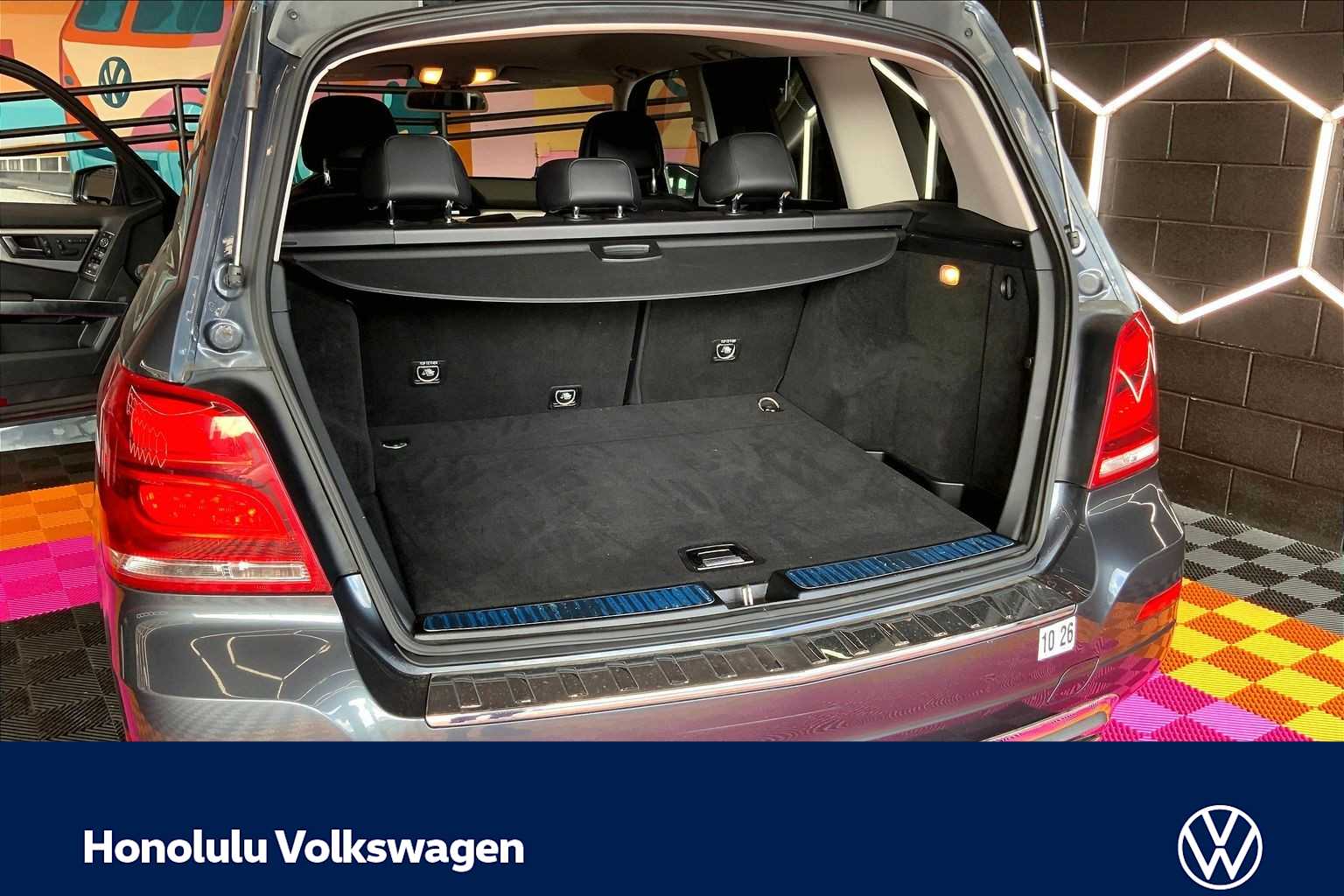 Thumbnail: 2015 Mercedes-Benz GLK - 17