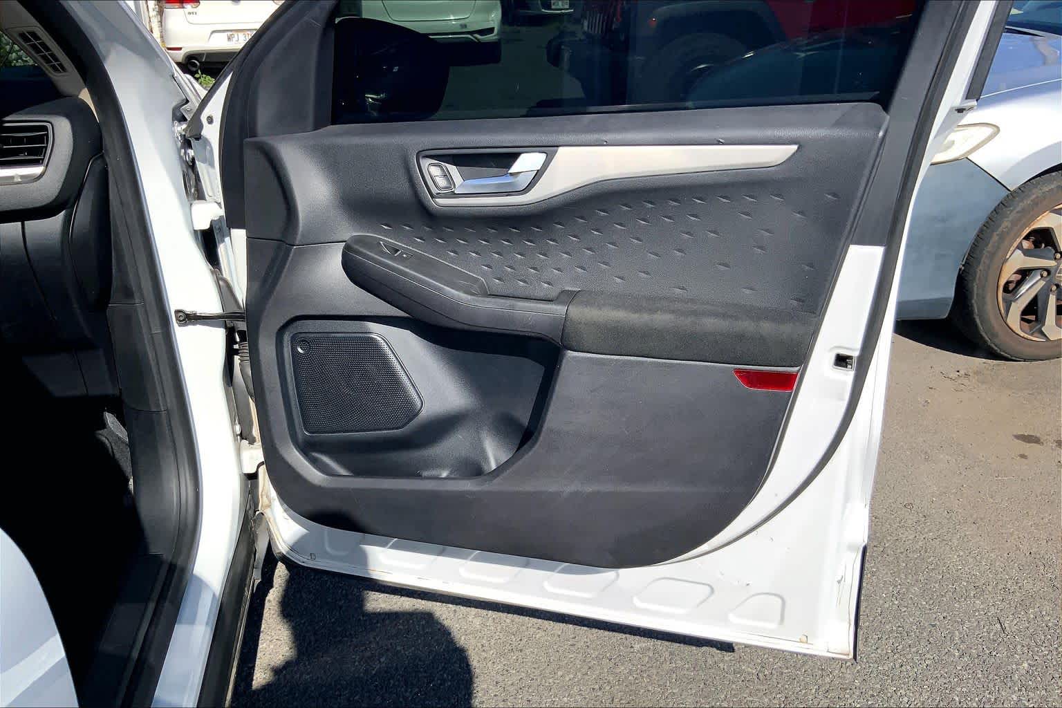 Thumbnail: 2020 Ford Escape - 28