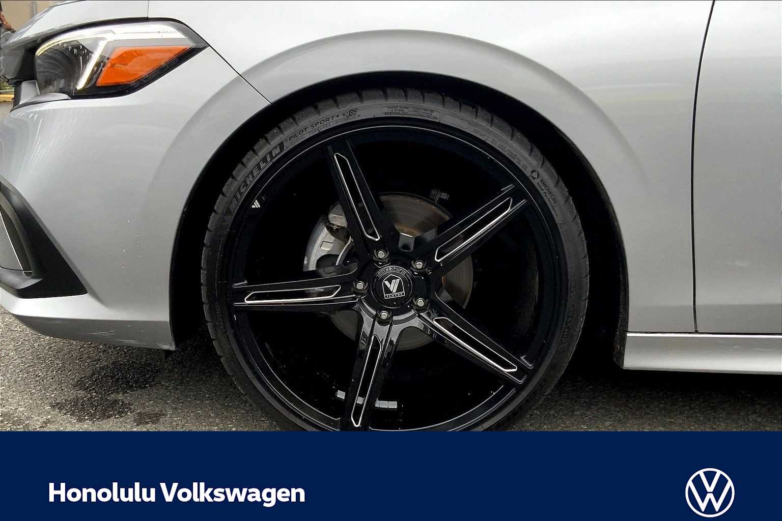 Thumbnail: 2024 Honda Civic - 8