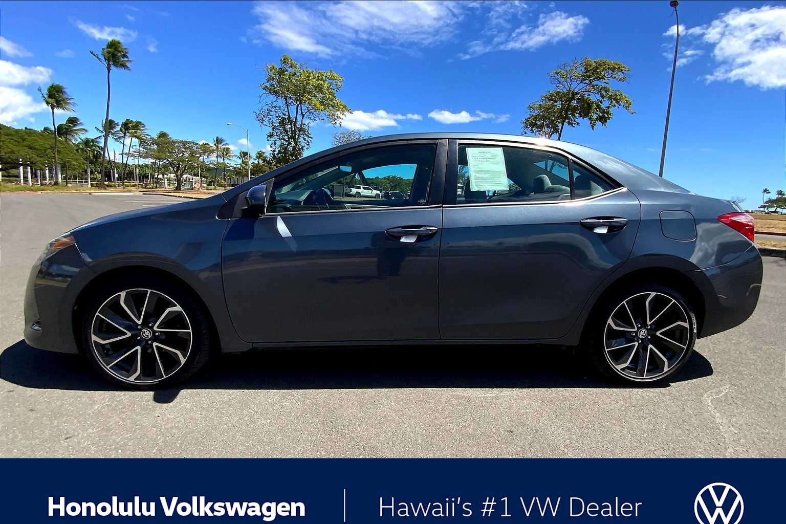 Thumbnail: 2017 Toyota Corolla - 2