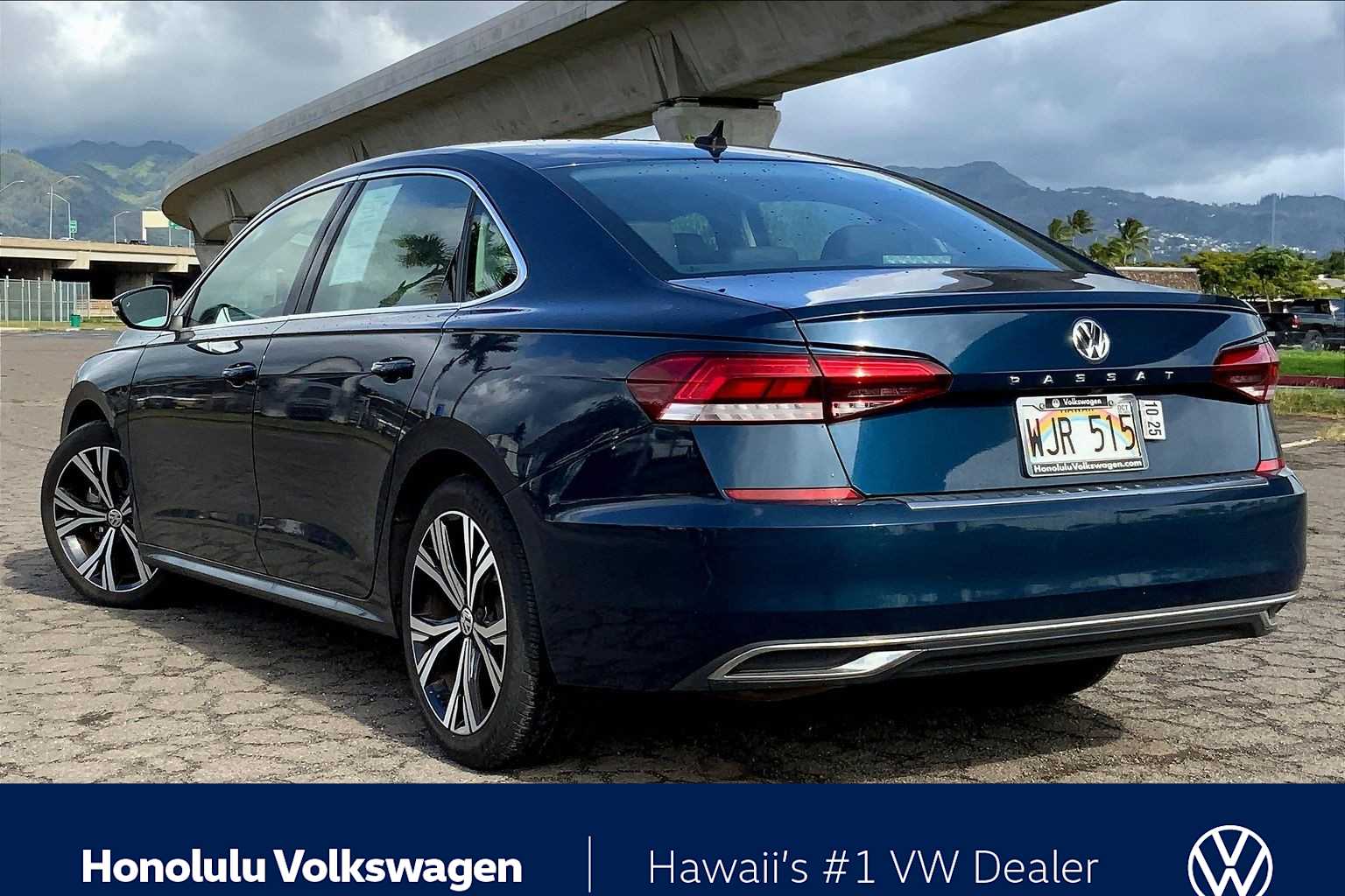 Thumbnail: 2022 Volkswagen Passat - 4