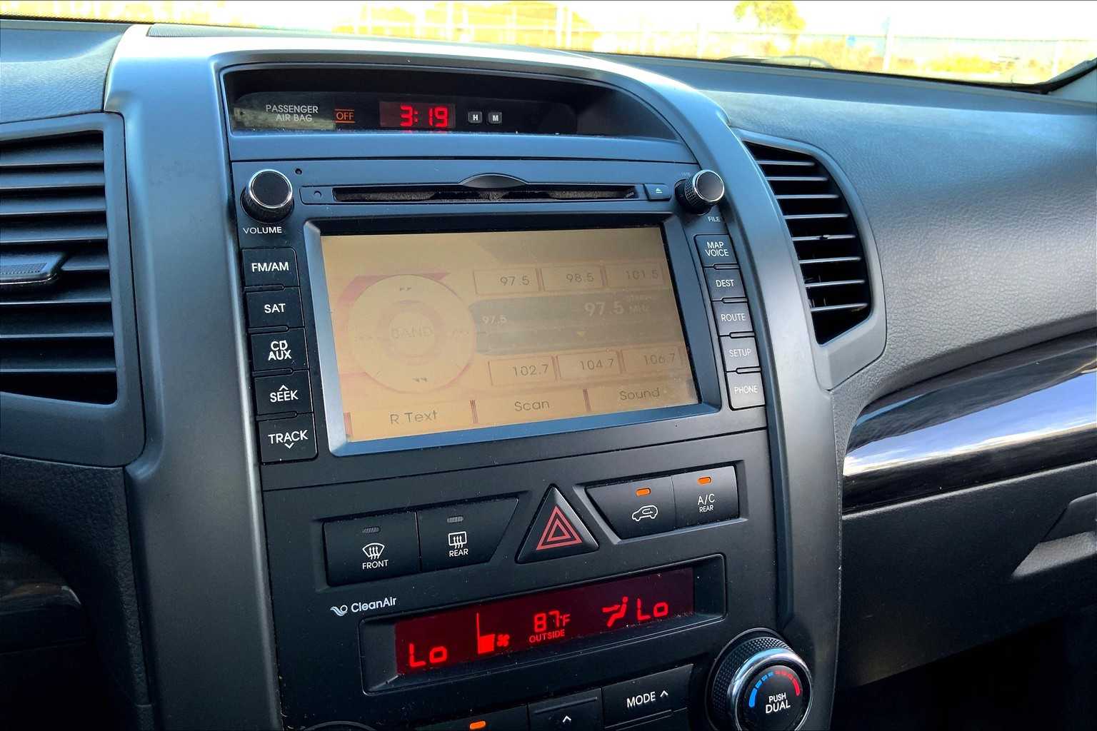2012 Kia Sorento SX 25