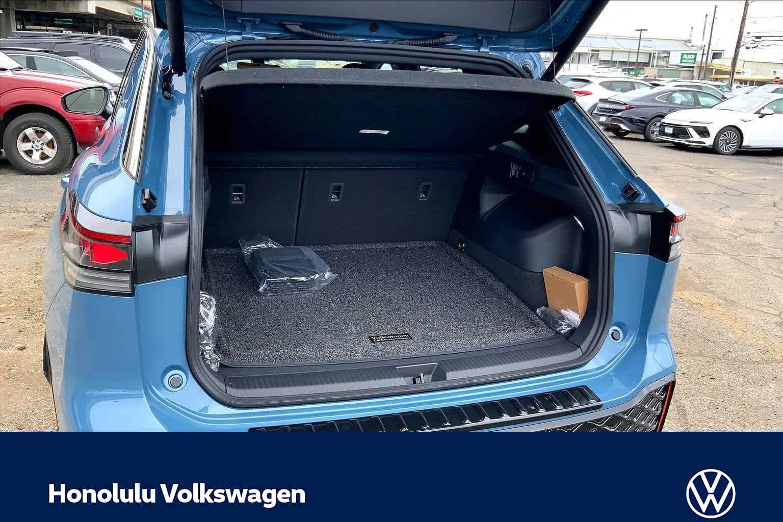 Thumbnail: 2026 Volkswagen Tiguan - 19