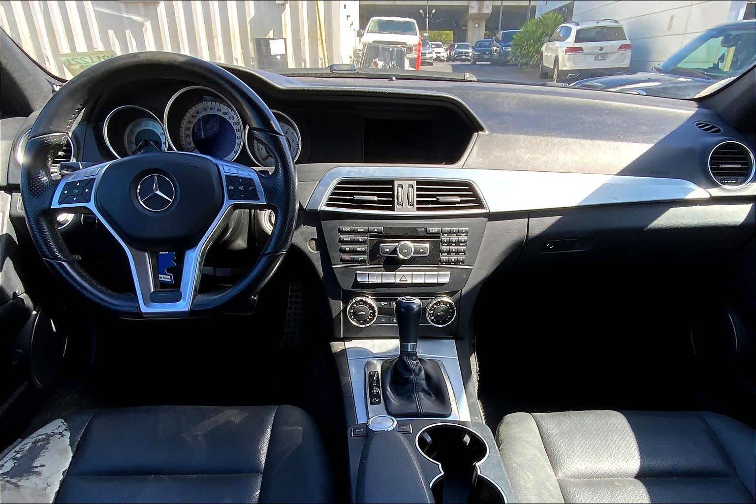 Thumbnail: 2014 Mercedes-Benz C-Class - 7