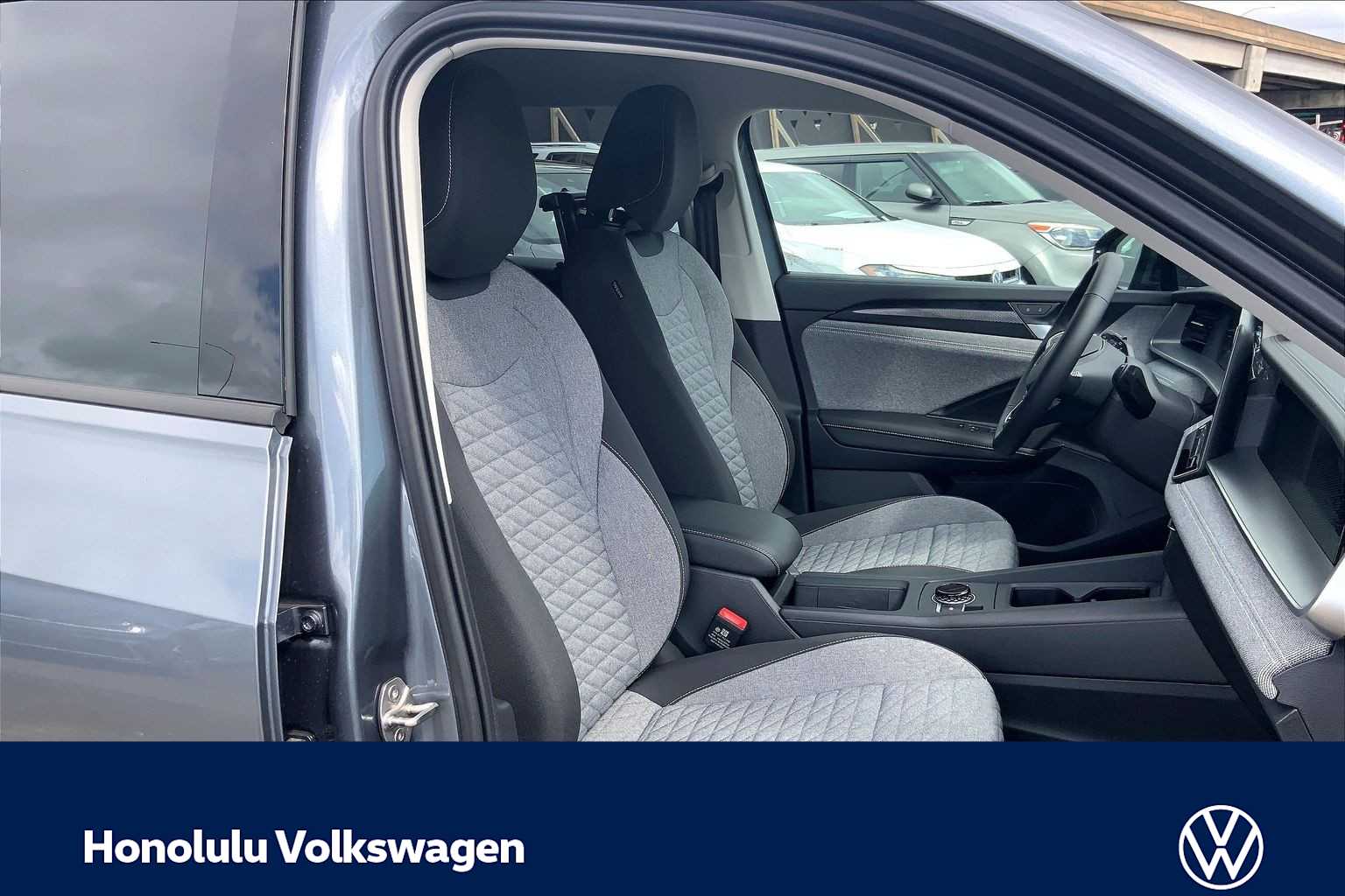 Thumbnail: 2026 Volkswagen Tiguan - 14