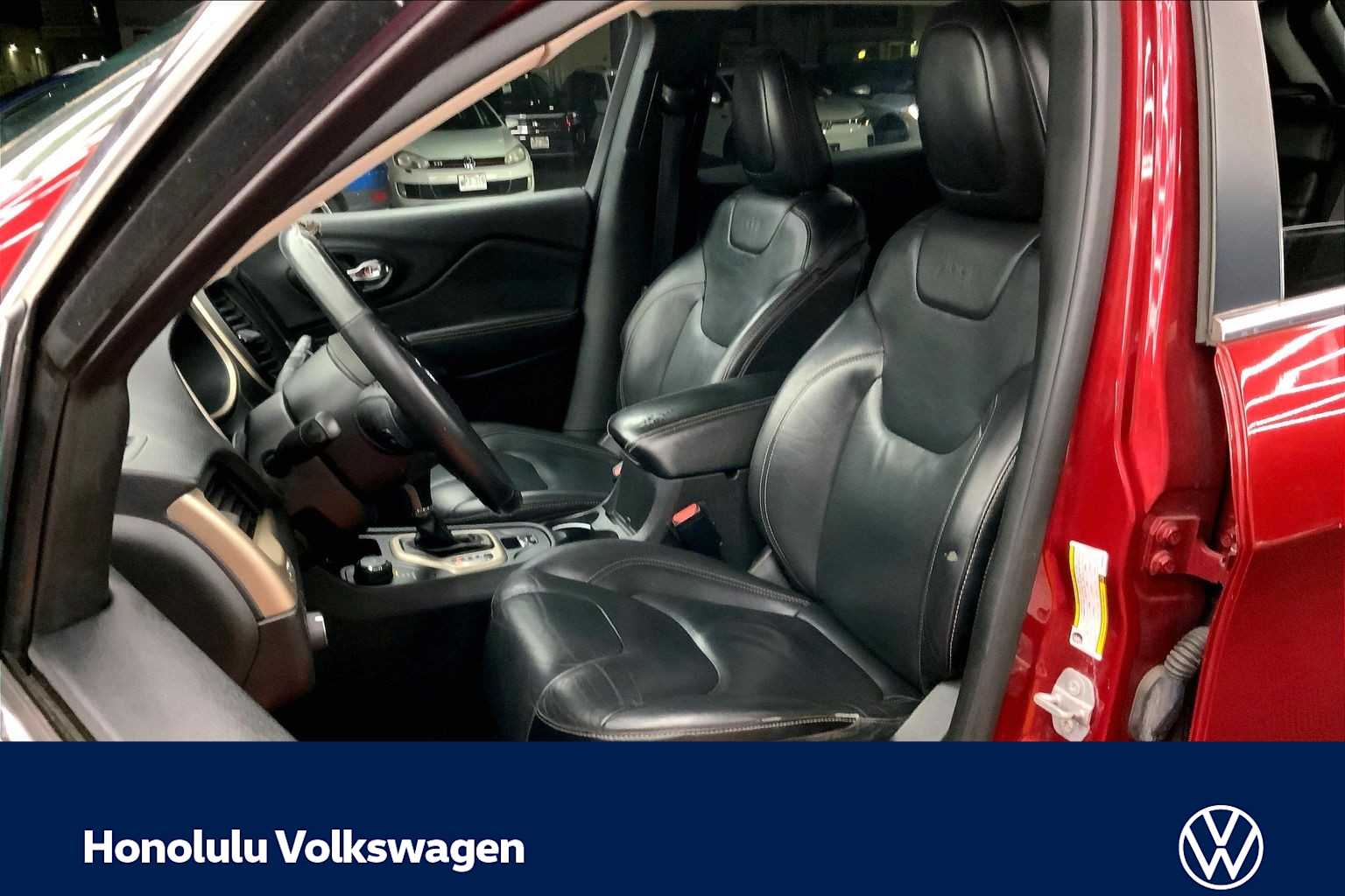 Thumbnail: 2015 Jeep Cherokee - 10