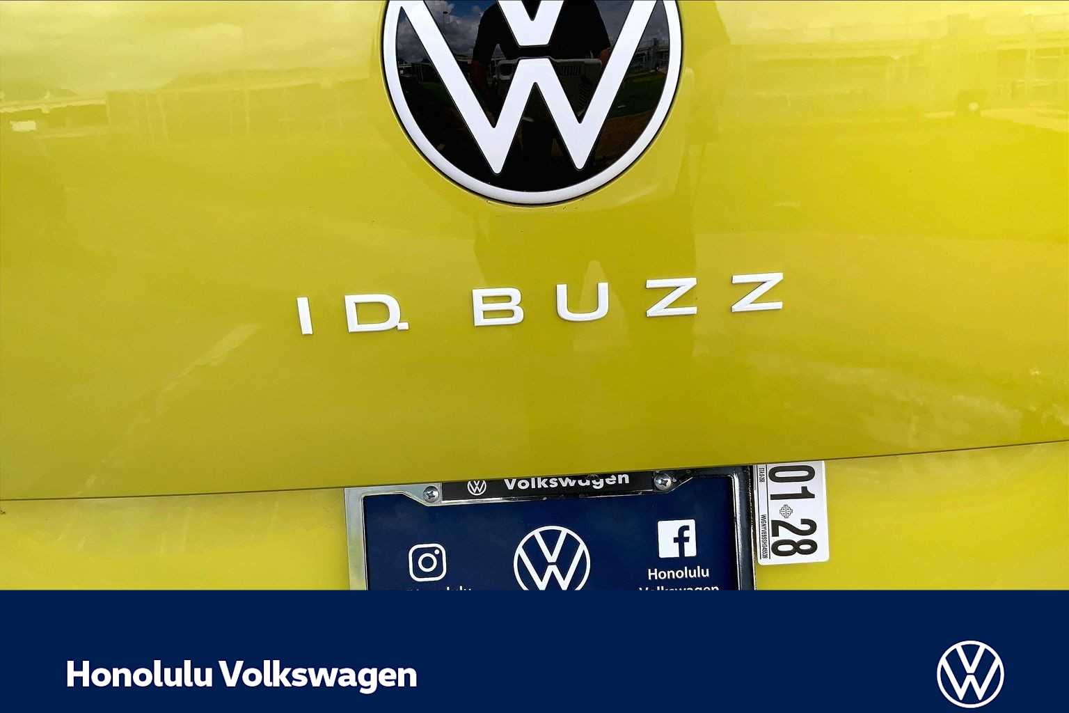 Thumbnail: 2025 Volkswagen ID.Buzz - 7