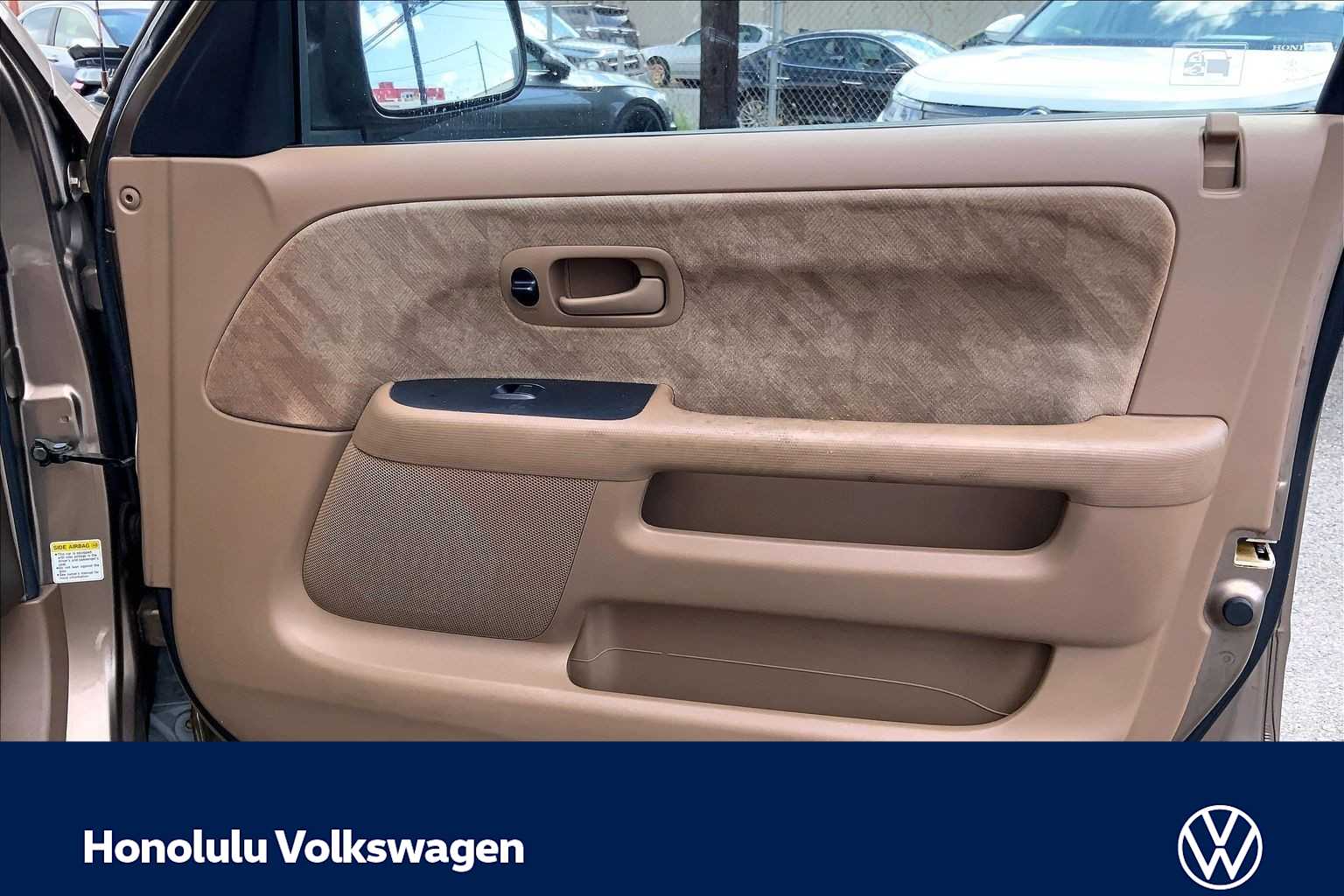 Thumbnail: 2004 Honda CR-V - 26