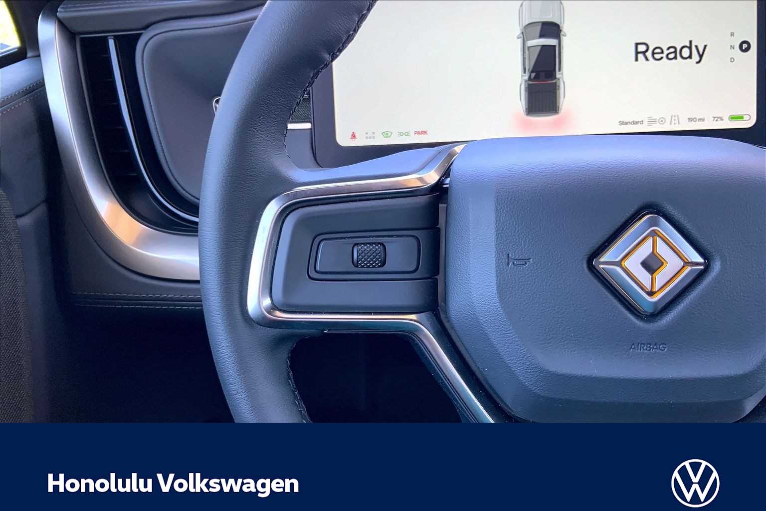 Thumbnail: 2026 Rivian R1T - 24