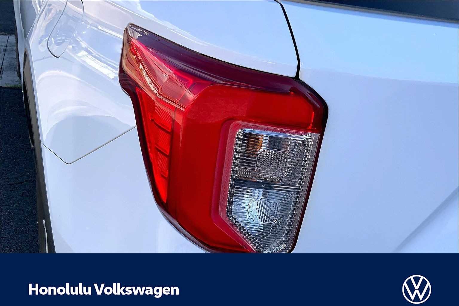 Thumbnail: 2021 Ford Explorer - 31